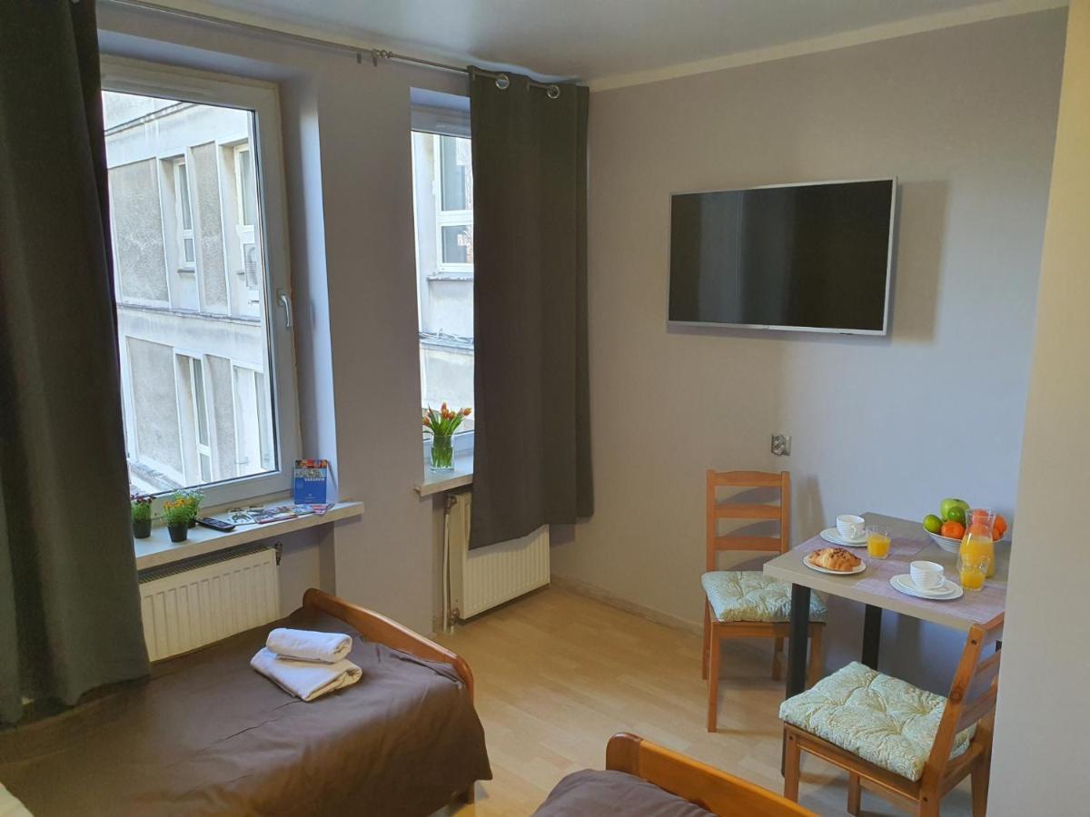 Jasna Hostelik Self Check-In Varšava Exteriér fotografie